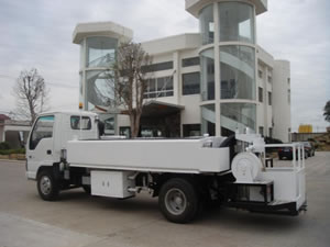  Caminhão de esgoto ISUZU 600P (GB4)